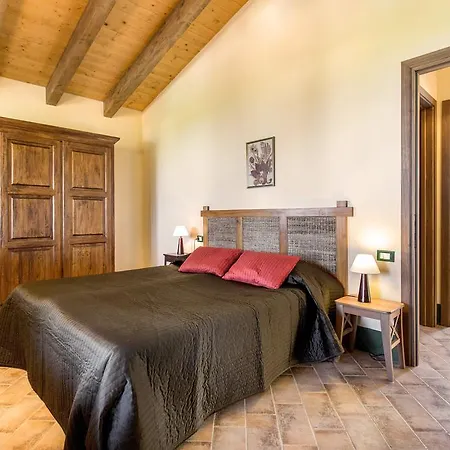 Poggio La Croce 스카를리노
